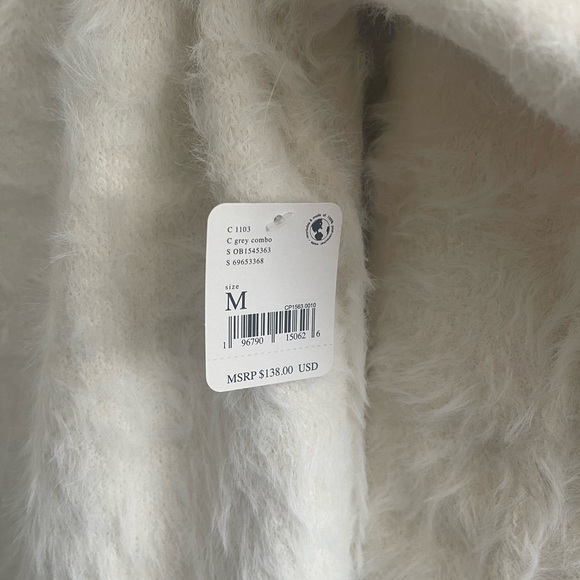 🆕 Free People V Neck Fuzzy Sweater - Picture 6 of 11